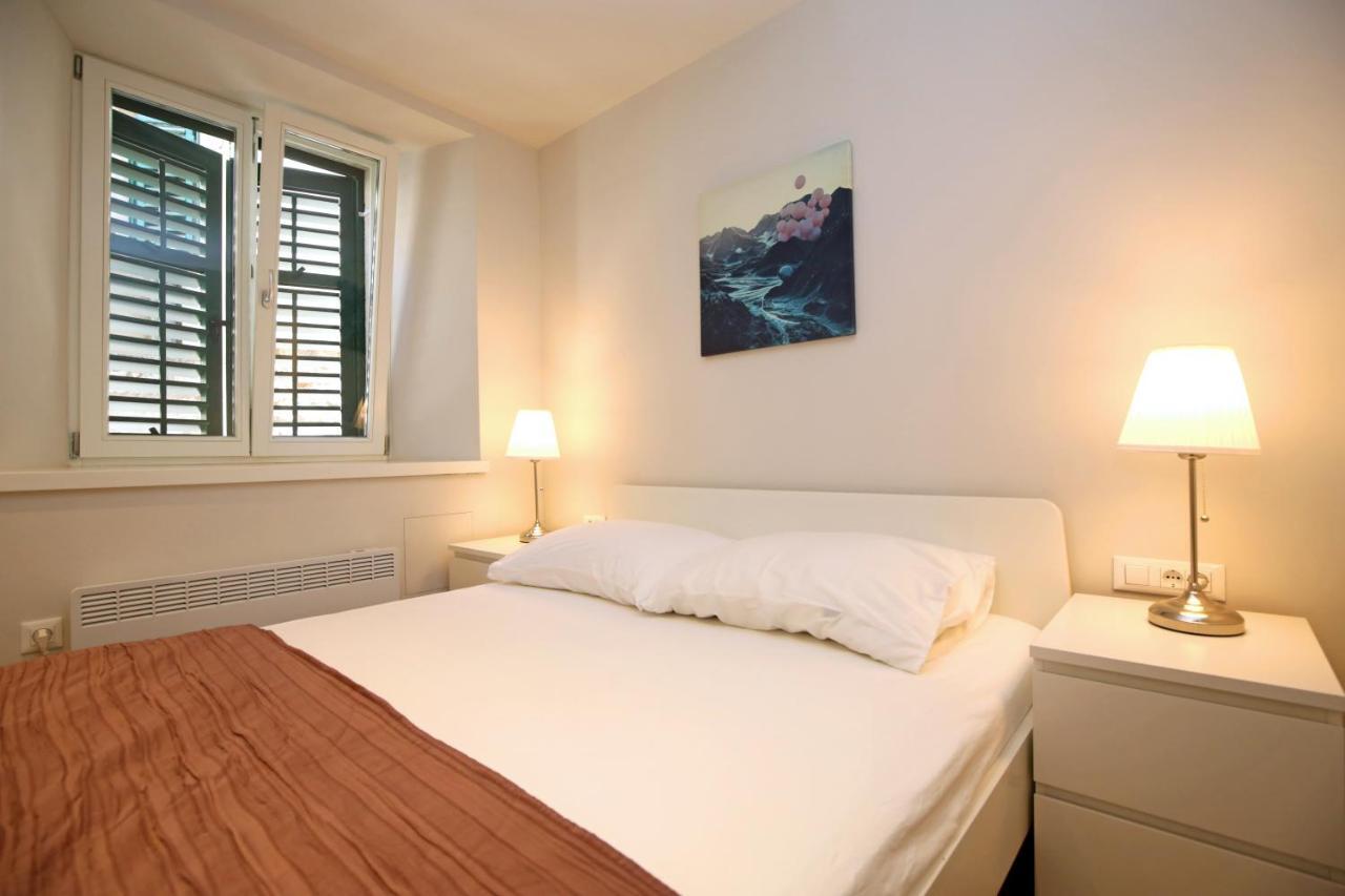 Apartment Volat 希贝尼克 外观 照片