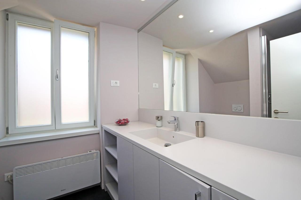 Apartment Volat 希贝尼克 外观 照片